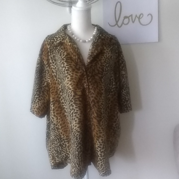Dodi Tops - Leopard blouse